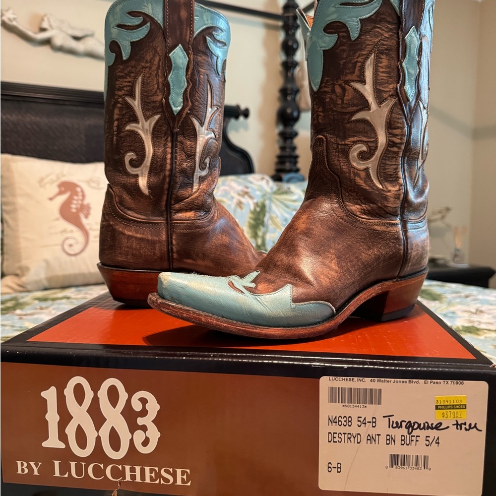 Ladies Lucchese Boots